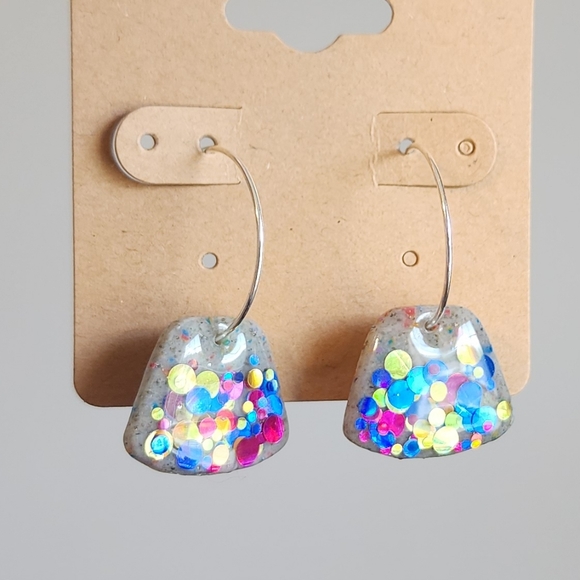 Glitter Clay Hoop Earrings - Picture 6 of 6